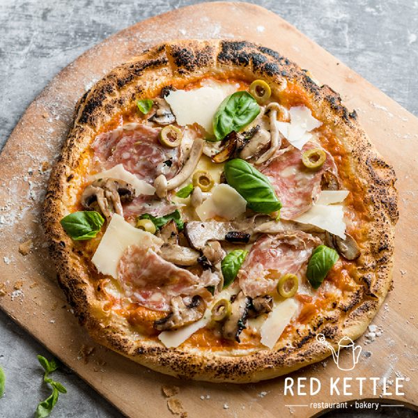 Pork Salami N Mushroom Pizza