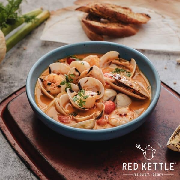 WHITE WINE SEAFOOD SOUP